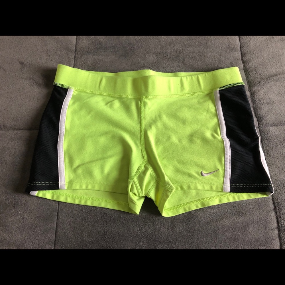 Women’s Nike Spandex Shorts